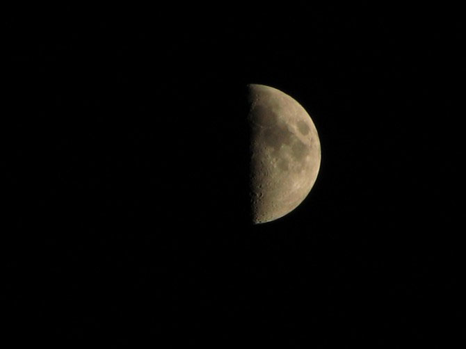 059 遙遠的星球 （ 尼康 8.25）.jpg